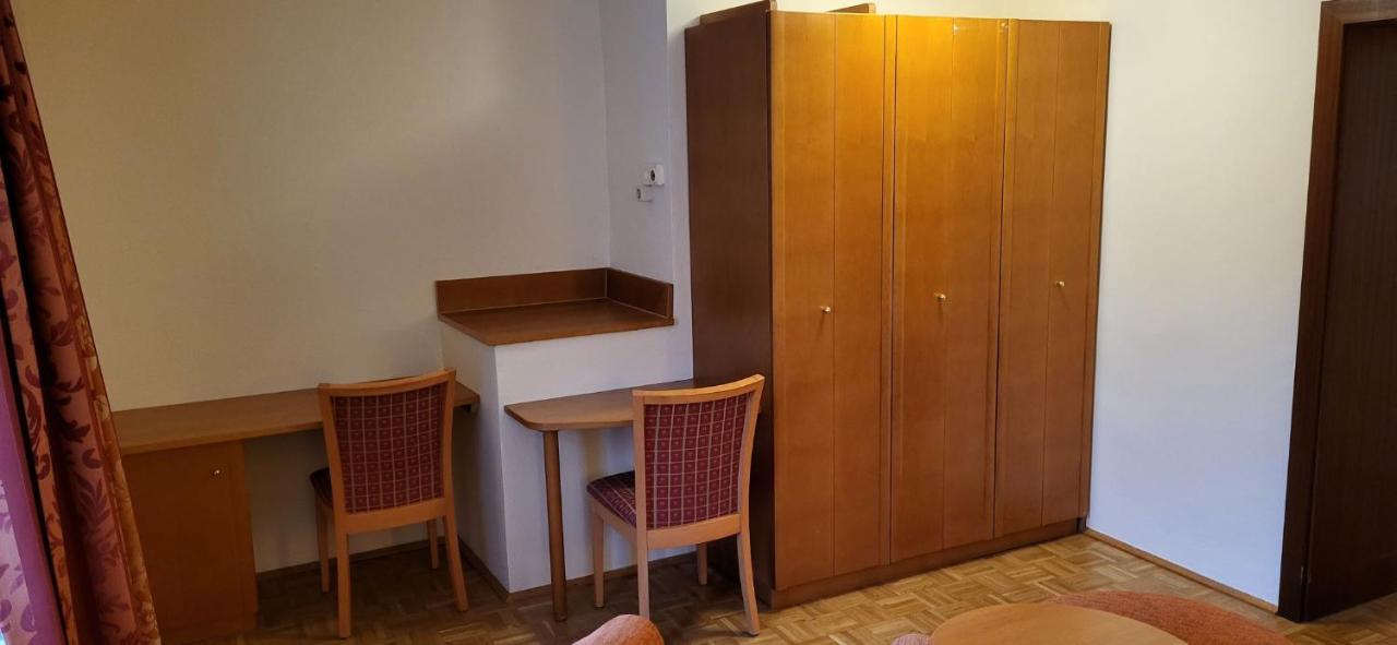 Fewo Gabi Haus Pacher Санкт-Петер-ам-Каммерсберг Экстерьер фото